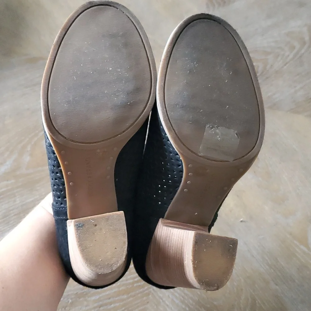 Lucky Brand Peep Toe Block Heel Bootie - Picture 5 of 9